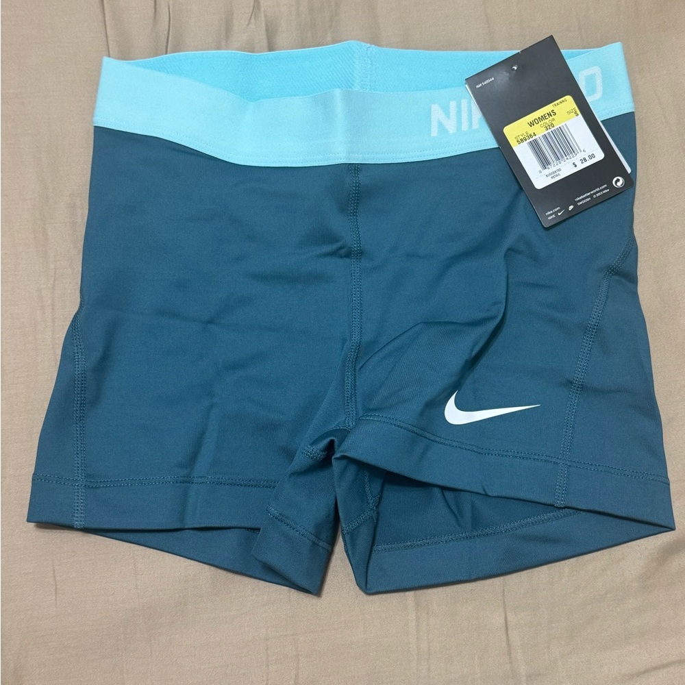 Nike Pro Shorts Teal